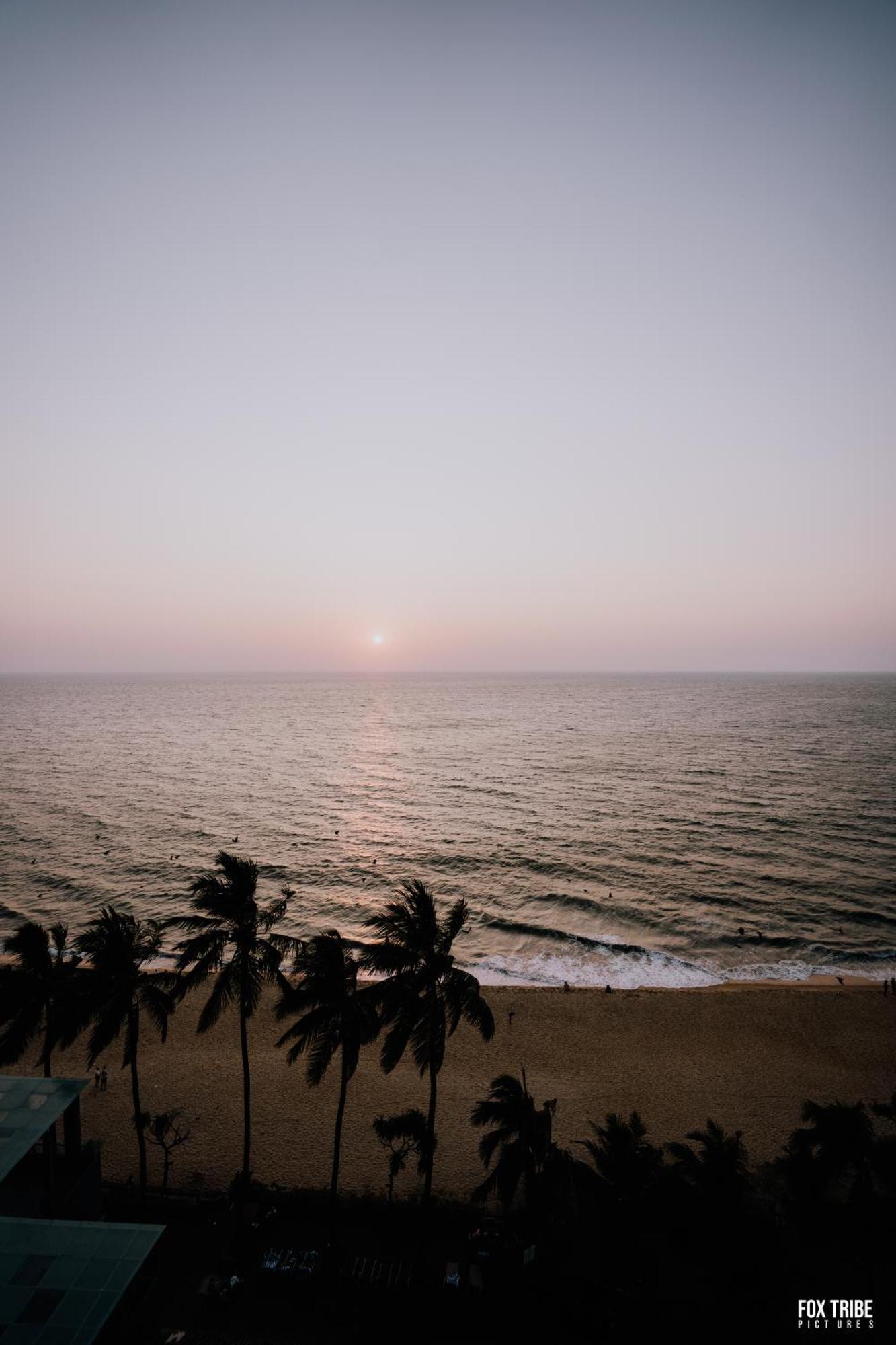 Hotel Earl'S Regent Negombo Exterior foto